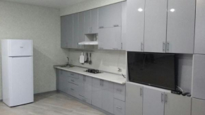 Apartment on Tselinnaya 13 D